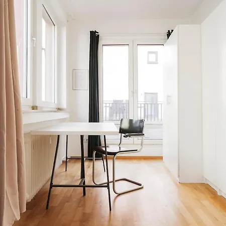 Beautiful Modern & * Cologne